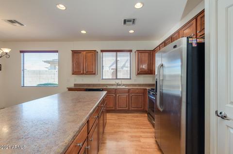 3348 E Ravenswood Dr, Gilbert, AZ 85298 photo 9
