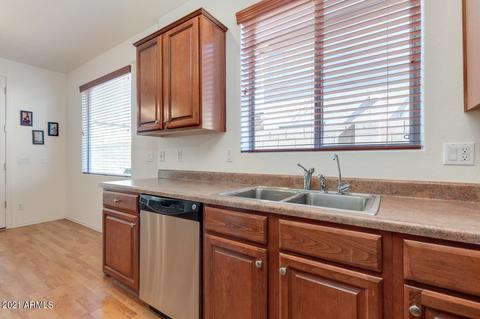 3348 E Ravenswood Dr, Gilbert, AZ 85298 photo 11