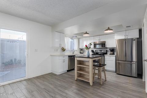 2879 E Fairmount Ave, Phoenix, AZ 85016 photo 9