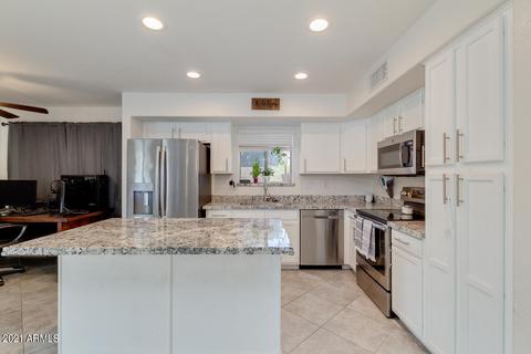 583 E Kyle Dr, Gilbert, AZ 85296 photo 2
