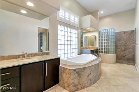 3018 E Gelding Dr, Phoenix, AZ 85032 photo 25
