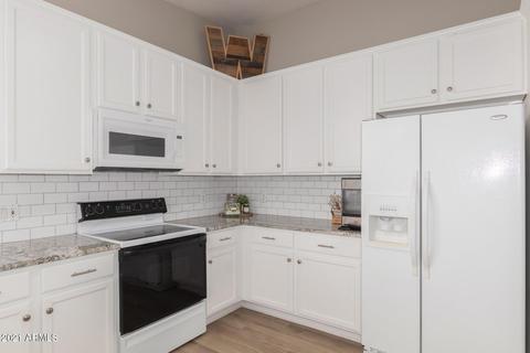 2032 N 30th St, Mesa, AZ 85213 photo 8