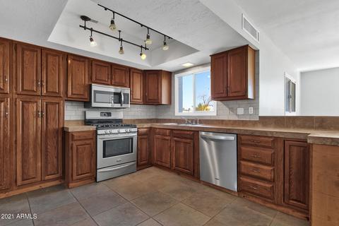 2911 E Surrey Ave, Phoenix, AZ 85032 photo 9