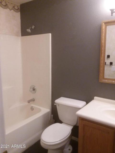 1306 E Michelle Dr, Phoenix, AZ 85022 photo 11