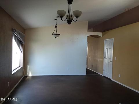 1306 E Michelle Dr, Phoenix, AZ 85022 photo 3
