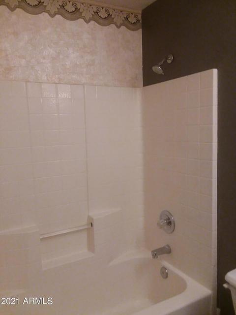 1306 E Michelle Dr, Phoenix, AZ 85022 photo 10