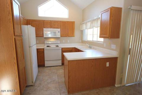 1633 E Lakeside Dr #75, Gilbert, AZ 85234 photo 4