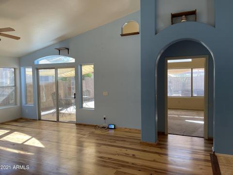 2115 E Rosemonte Dr, Phoenix, AZ 85024 photo 2
