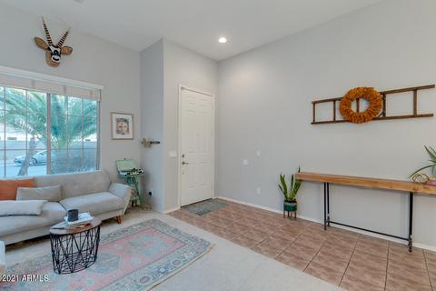 3904 S Stallion Dr, Gilbert, AZ 85297 photo 6