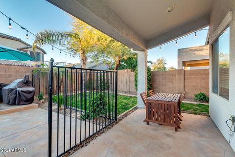 3904 S Stallion Dr, Gilbert, AZ 85297 photo 28