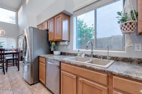 3904 S Stallion Dr, Gilbert, AZ 85297 photo 16