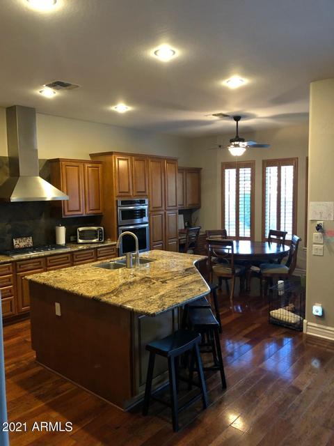 4320 E Santa Fe Ln, Gilbert, AZ 85297 photo 2
