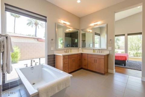 4453 E Flower St, Phoenix, AZ 85018 photo 17