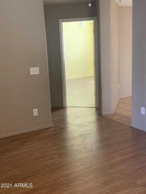 2843 E Mobile Ln, Phoenix, AZ 85040 photo 9