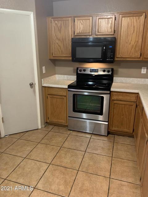 2843 E Mobile Ln, Phoenix, AZ 85040 photo 5