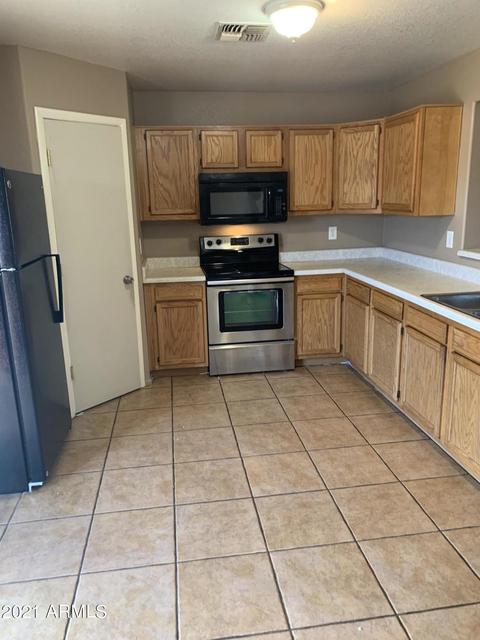 2843 E Mobile Ln, Phoenix, AZ 85040 photo 3