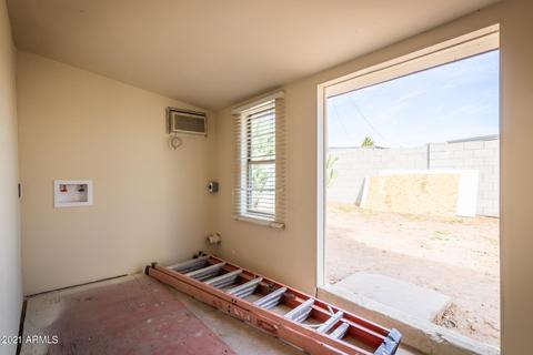 2210 E Oak St, Phoenix, AZ 85006 photo 23