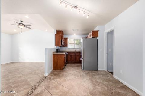 2210 E Oak St, Phoenix, AZ 85006 photo 8