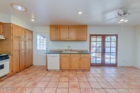 2300 E Pebble Beach Dr, Tempe, AZ 85282 photo 10