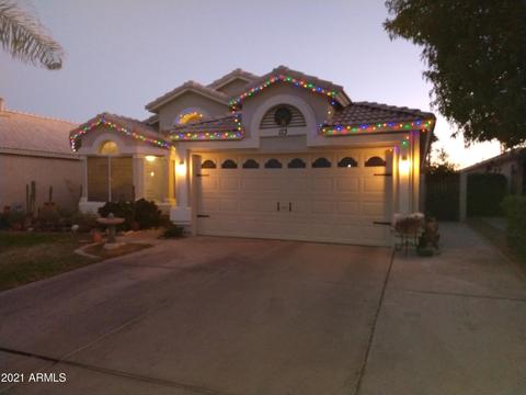 113 W Smoke Tree Rd, Gilbert, AZ 85233 photo 2