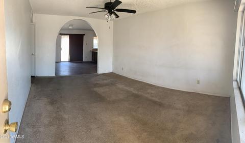 4034 E Pecan Rd, Phoenix, AZ 85040 photo 2