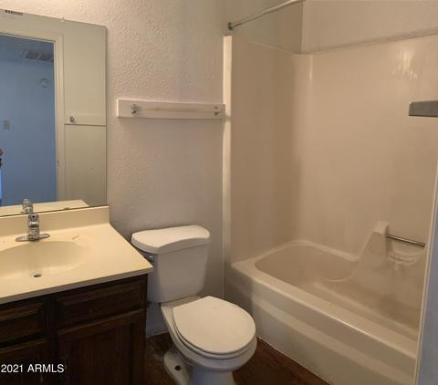 4034 E Pecan Rd, Phoenix, AZ 85040 photo 9