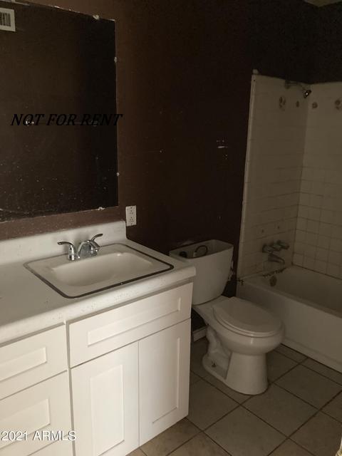 4739 N 39th Dr, Phoenix, AZ 85019 photo 15