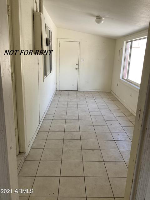 4739 N 39th Dr, Phoenix, AZ 85019 photo 10