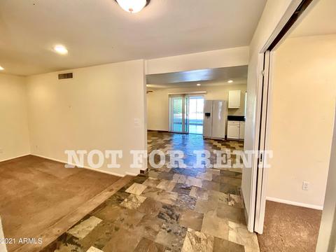 302 Eugie Ave, Phoenix, AZ 85022 photo 10