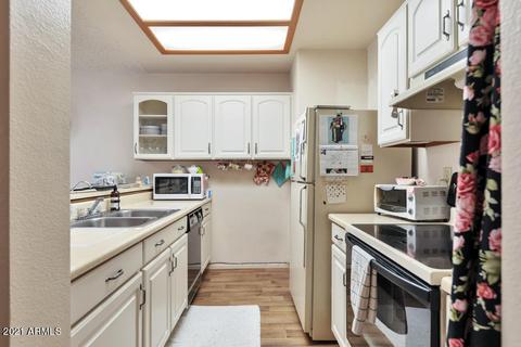 7807 E Park View Dr, Mesa, AZ 85208 photo 5