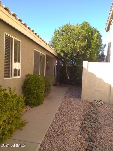 740 E Windsong Dr, Phoenix, AZ 85048 photo 3