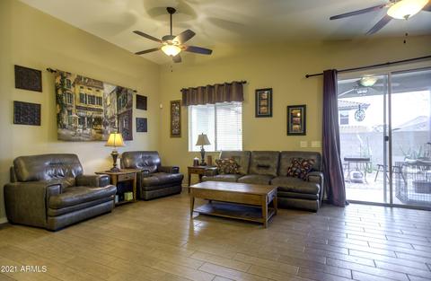 822 E Harwell Rd, Phoenix, AZ 85042 photo 4