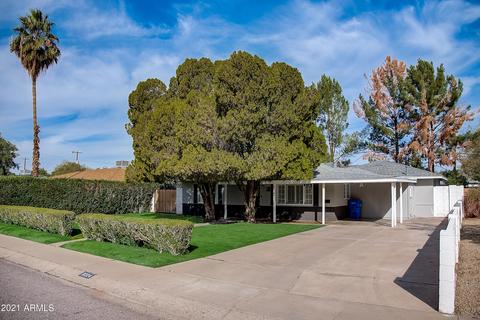 3224 E Clarendon Ave, Phoenix, AZ 85018 photo 2