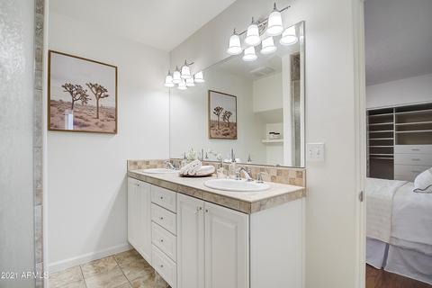3224 E Clarendon Ave, Phoenix, AZ 85018 photo 17