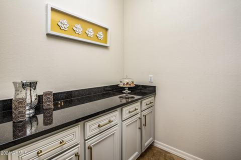 3728 E Maffeo Rd, Phoenix, AZ 85050 photo 14