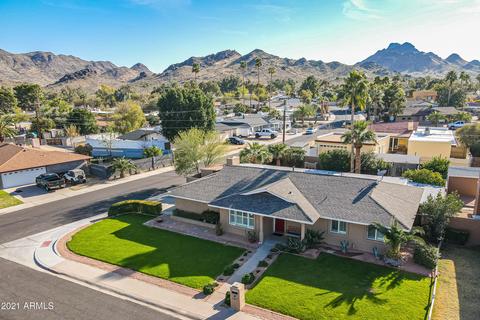 3417 E Lazy Ln, Phoenix, AZ 85028 photo 2