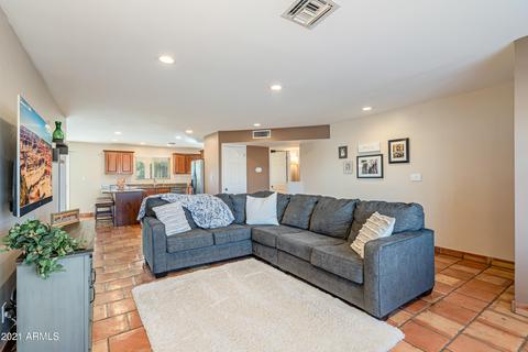 3417 E Lazy Ln, Phoenix, AZ 85028 photo 13