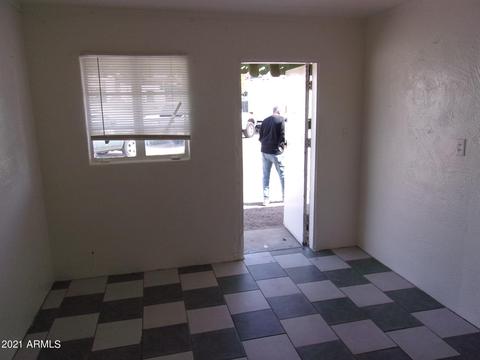 25 S Beverly St, Mesa, AZ 85210 photo 12