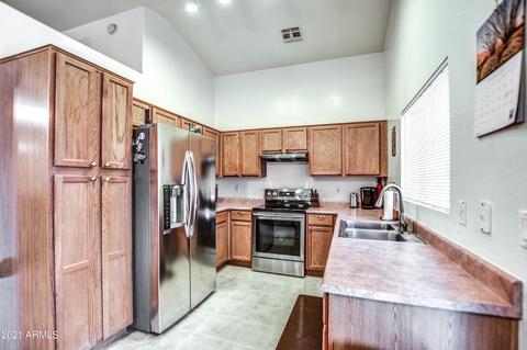 3606 E Woodside Way, Gilbert, AZ 85297 photo 8