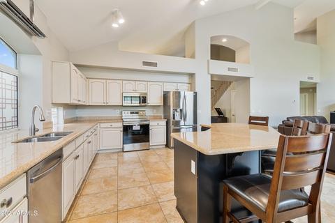 820 E Mountain Sage Dr, Phoenix, AZ 85048 photo 8