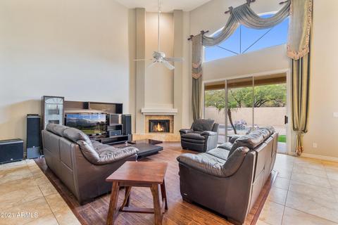 820 E Mountain Sage Dr, Phoenix, AZ 85048 photo 3