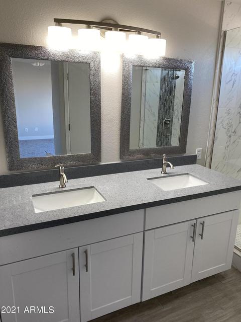 3228 E Sierra St, Phoenix, AZ 85028 photo 4