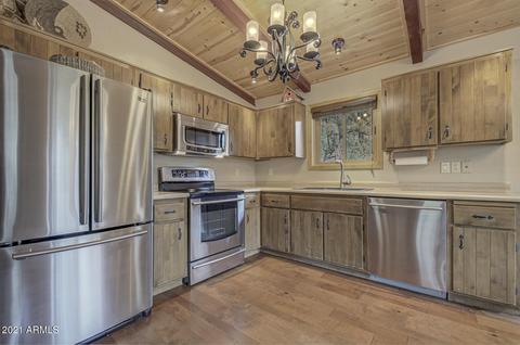 3151 N Barker Dr, Pine, AZ 85544 photo 8
