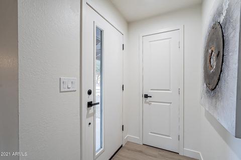 15 E Saint John Rd, Phoenix, AZ 85022 photo 3