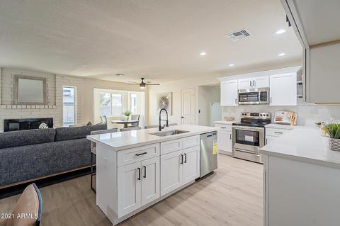 15 E Saint John Rd, Phoenix, AZ 85022 photo 14
