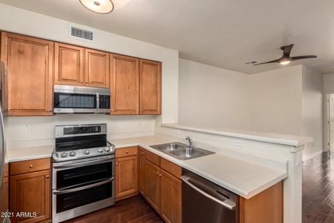 162 W Laurel Ct, Gilbert, AZ 85233 photo 4