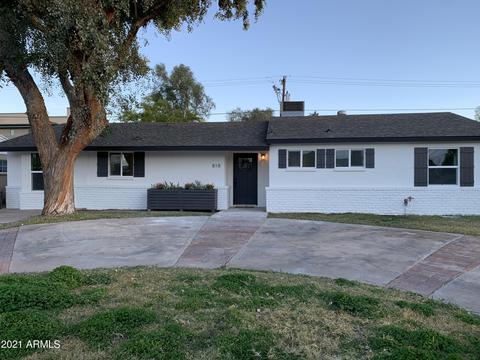 818 E Cavalier Dr, Phoenix, AZ 85014 photo 1