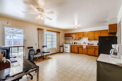 819 E Rovey Ave, Phoenix, AZ 85014 photo 3