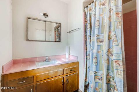 819 E Rovey Ave, Phoenix, AZ 85014 photo 7