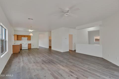 4217 S 59th Dr, Phoenix, AZ 85043 photo 4